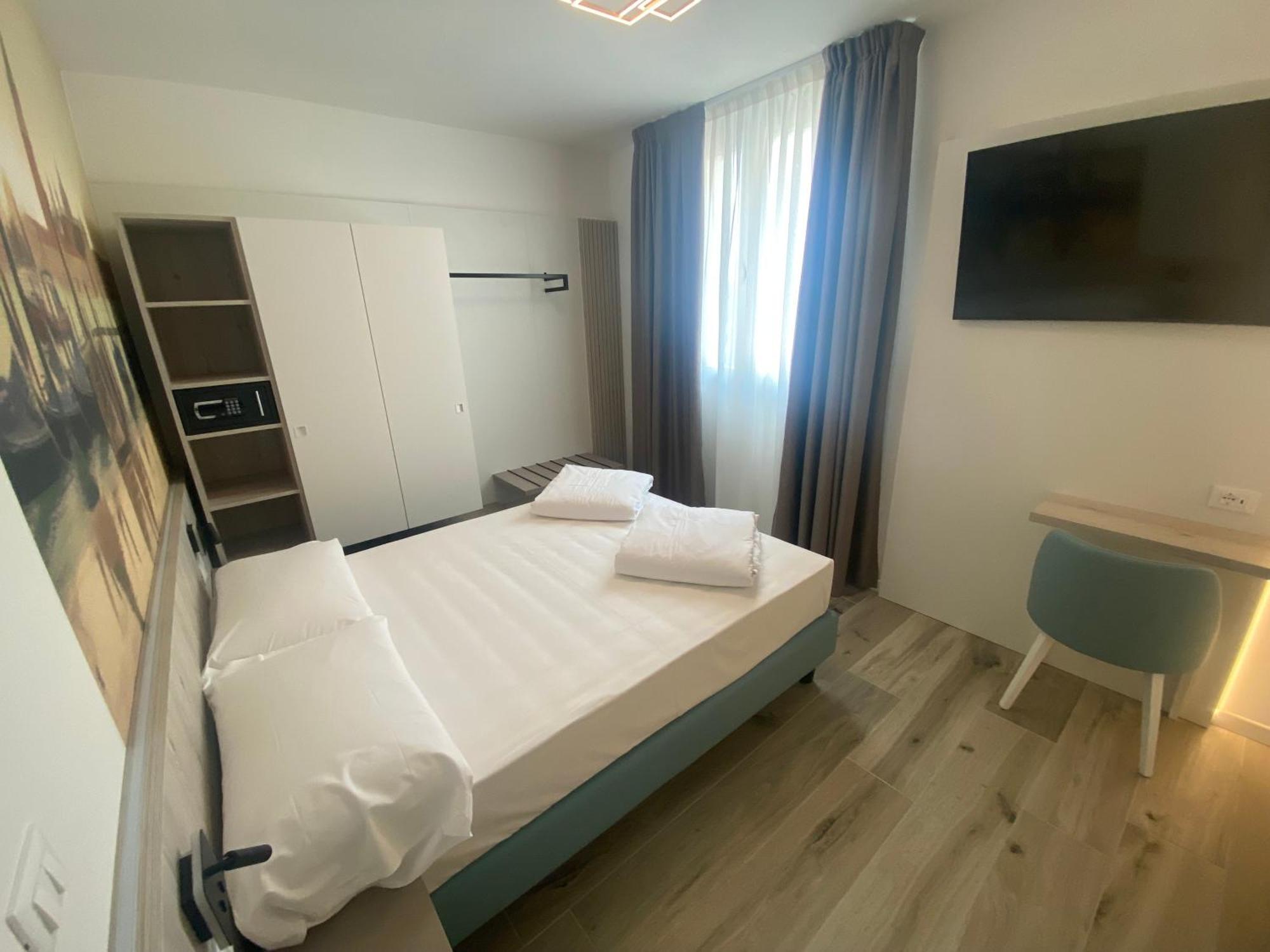Marina Suites & Apartments 4 Stelle S Caorle Esterno foto